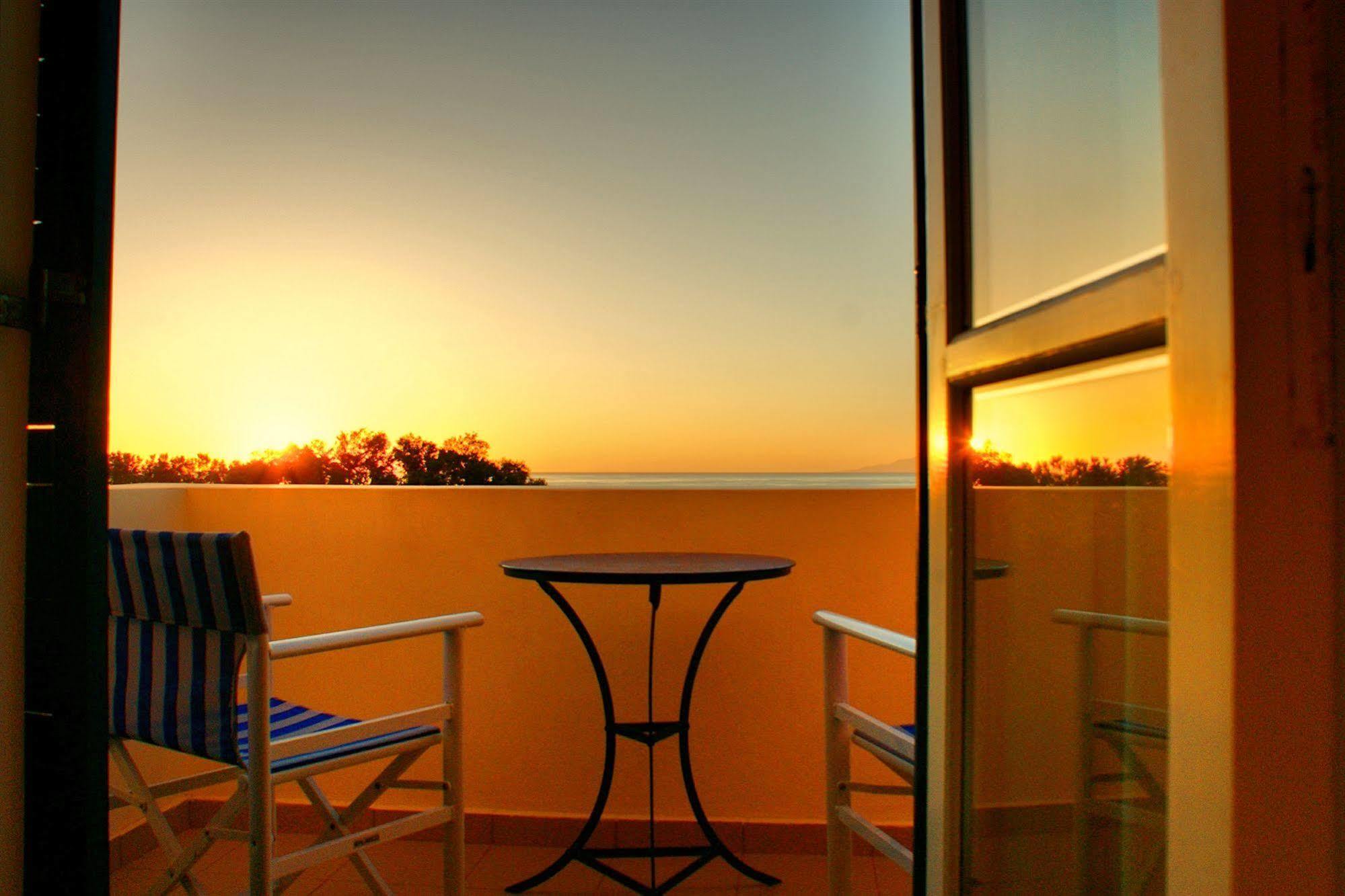 Blue Bay Villas Agia Paraskevi  Exterior photo
