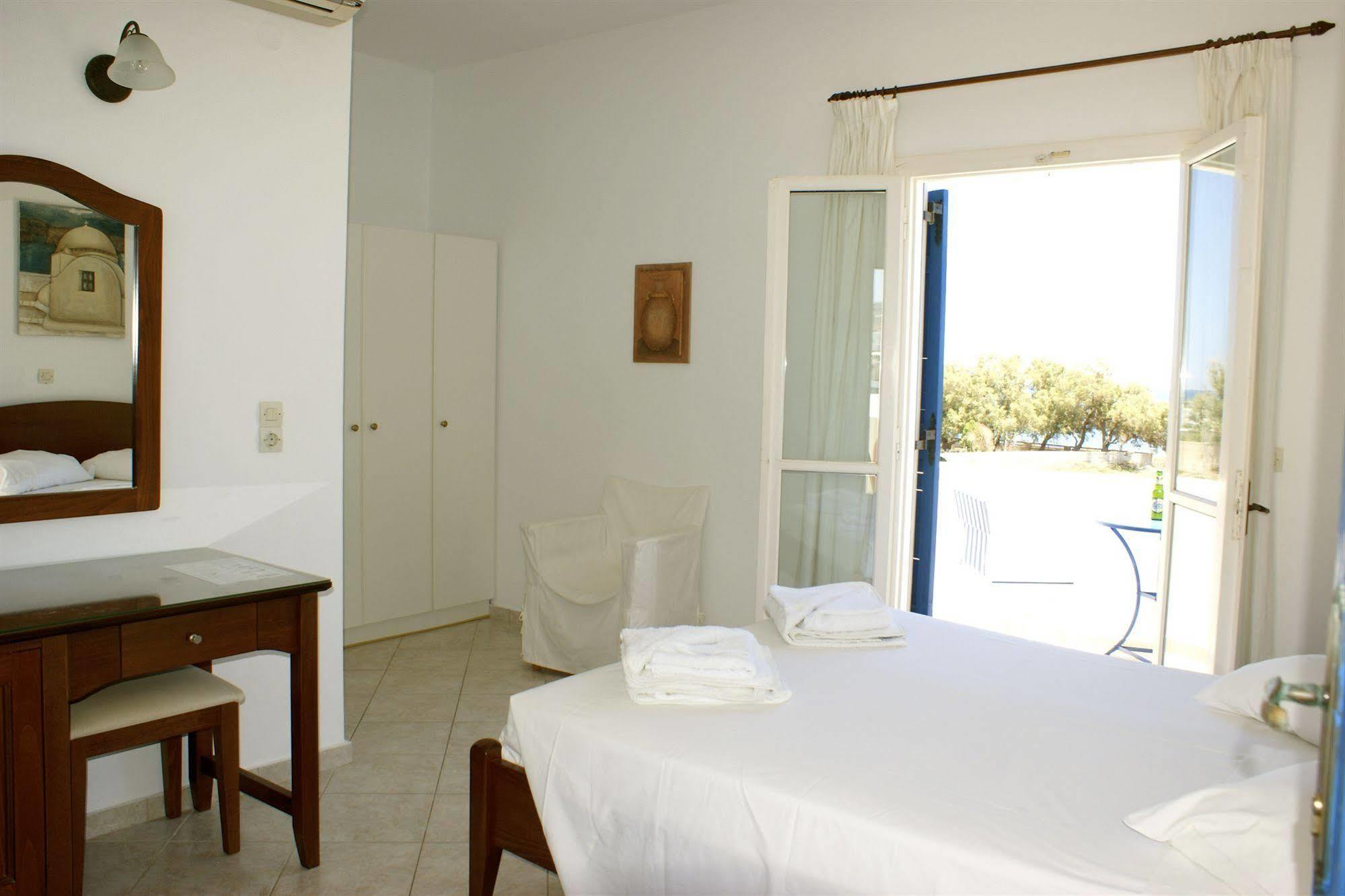 Blue Bay Villas Agia Paraskevi  Exterior photo
